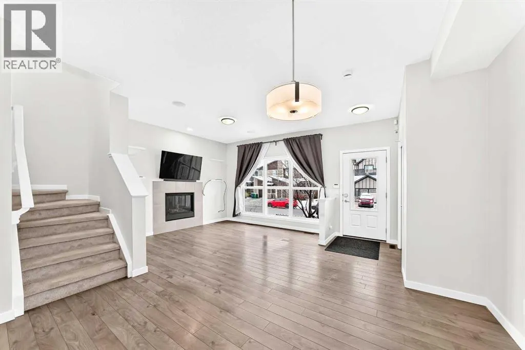 524 Midtown Street SW