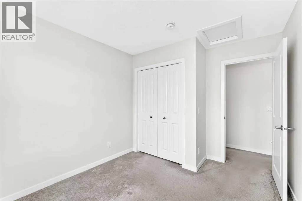 524 Midtown Street SW