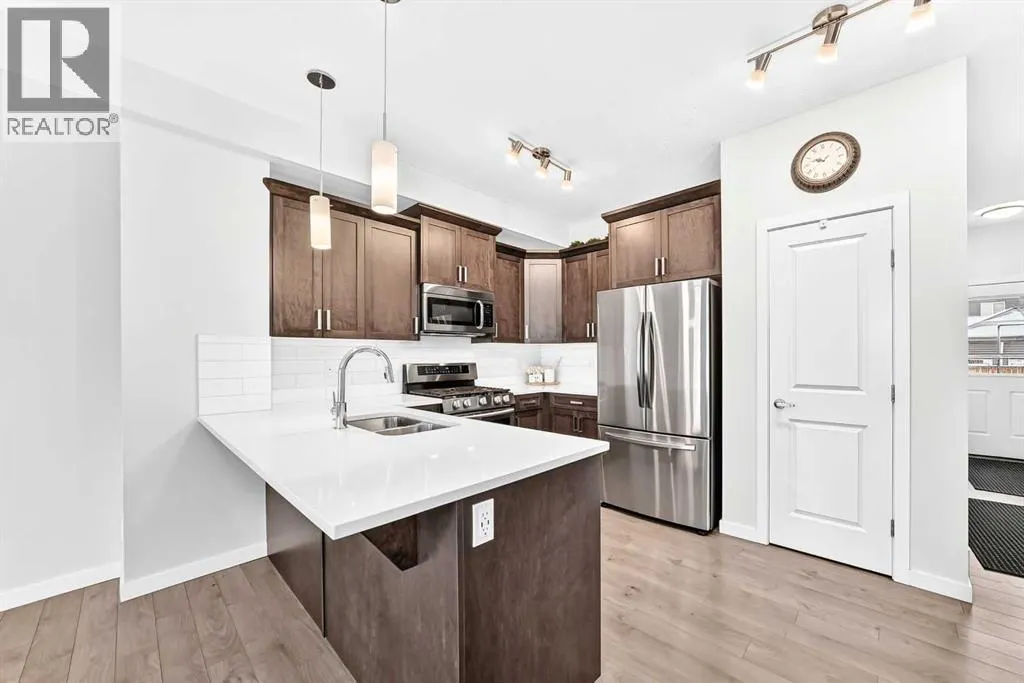 524 Midtown Street SW
