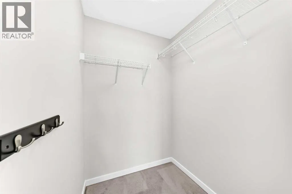 524 Midtown Street SW
