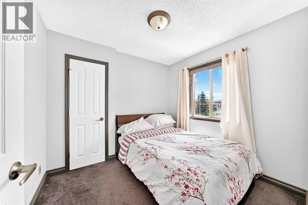 283 Applestone Park SE