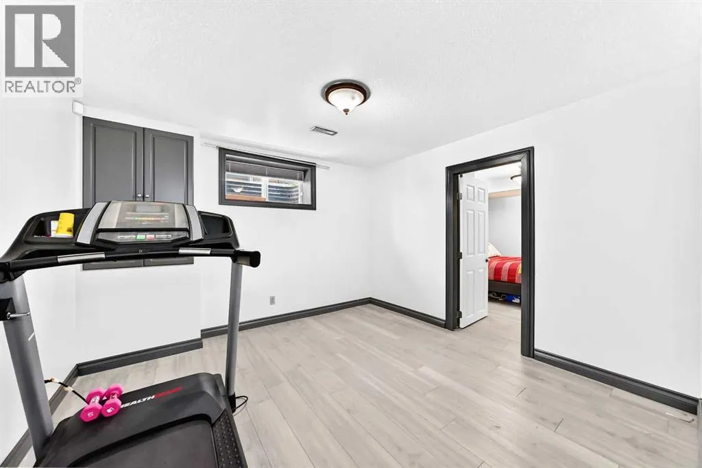 283 Applestone Park SE