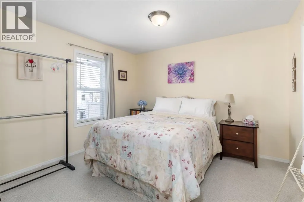 904 Prairie Sound Circle NW