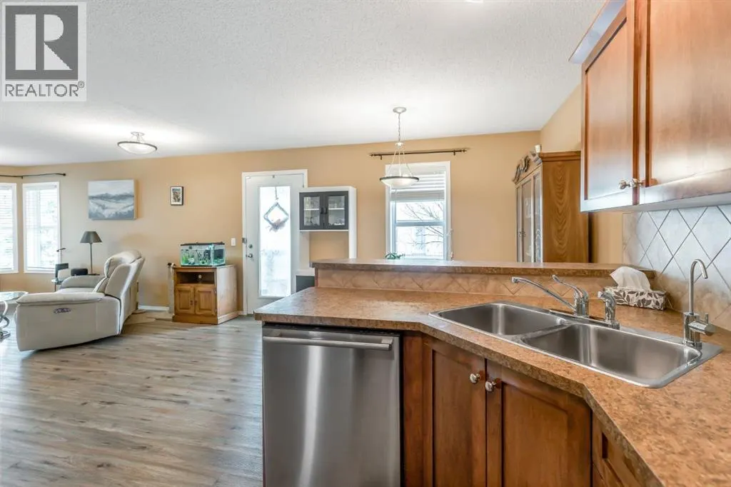 904 Prairie Sound Circle NW