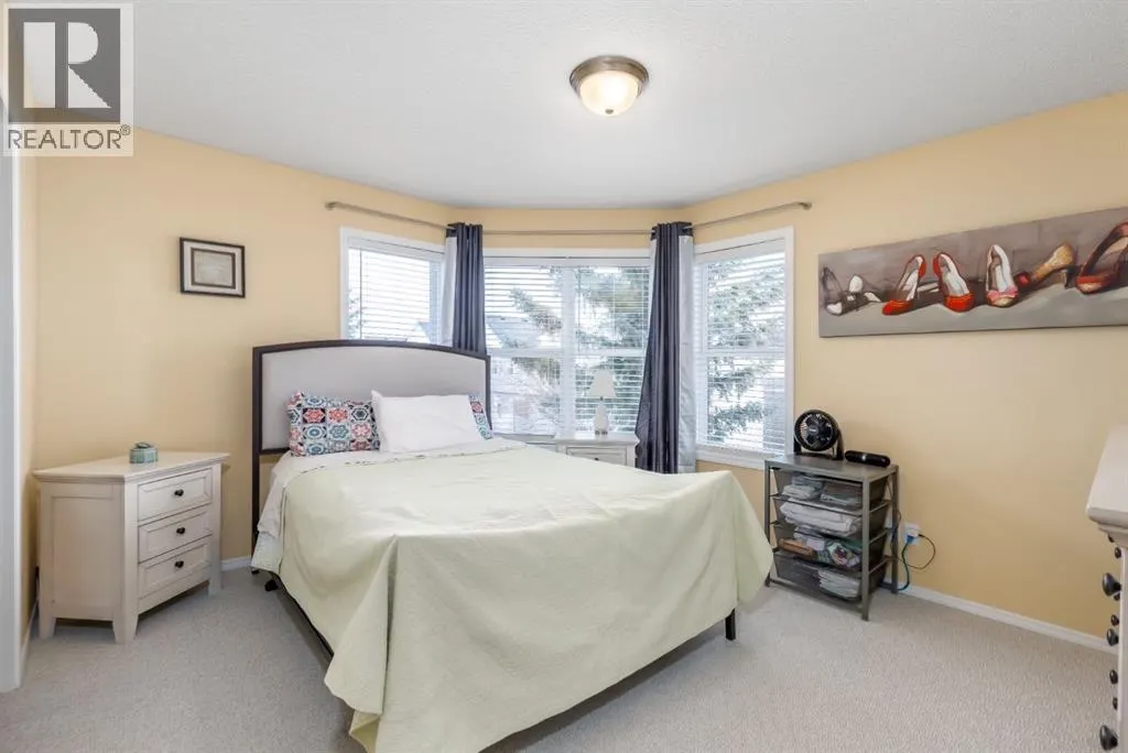 904 Prairie Sound Circle NW