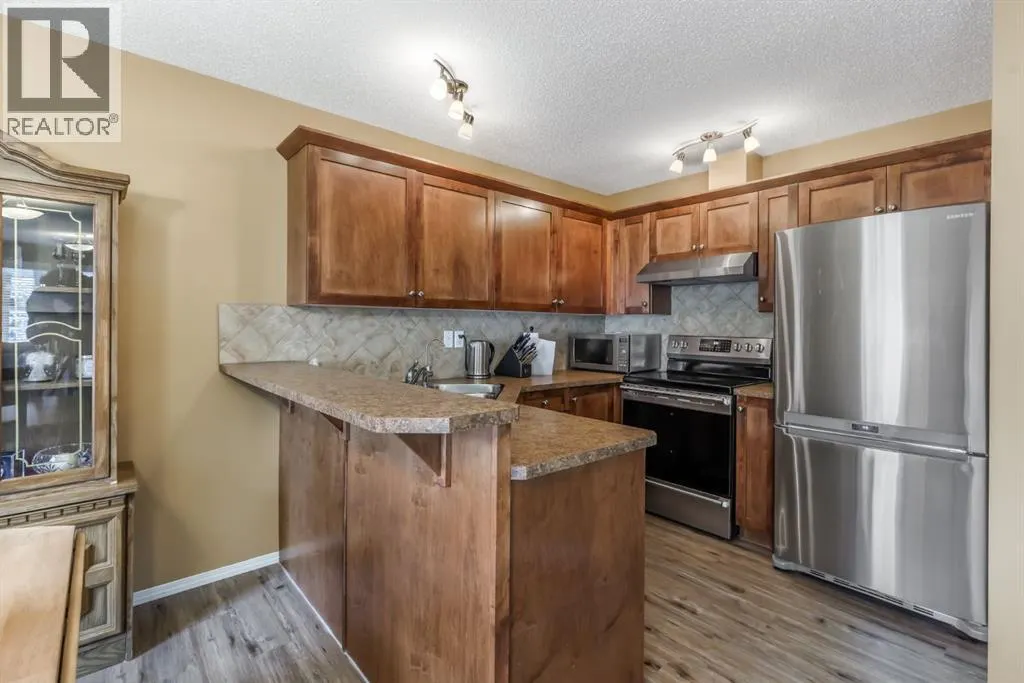 904 Prairie Sound Circle NW