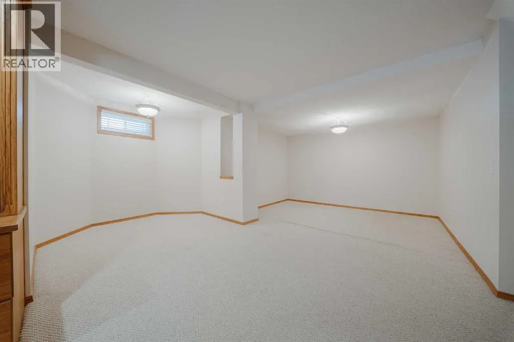 47 Hawkside Close NW