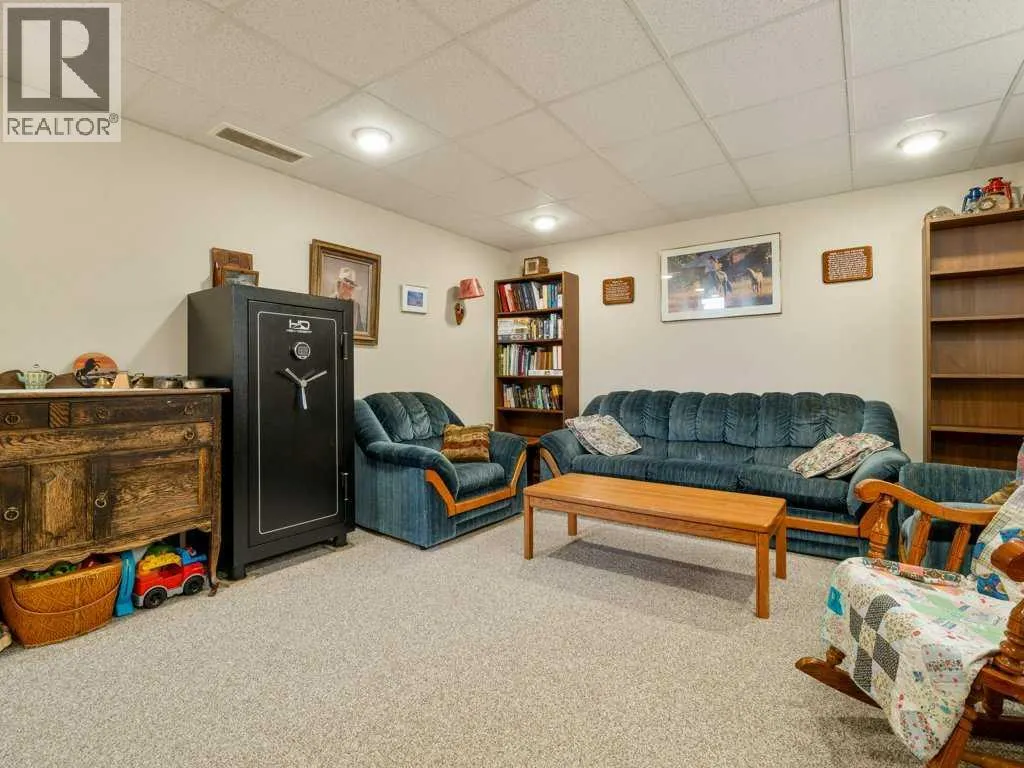 687 Parkside Drive