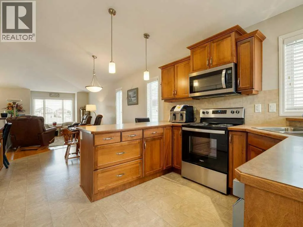 687 Parkside Drive