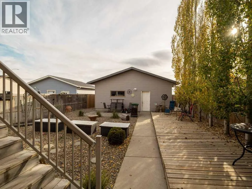 687 Parkside Drive