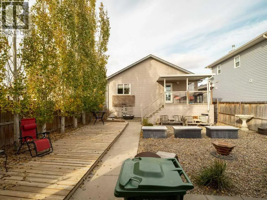 687 Parkside Drive