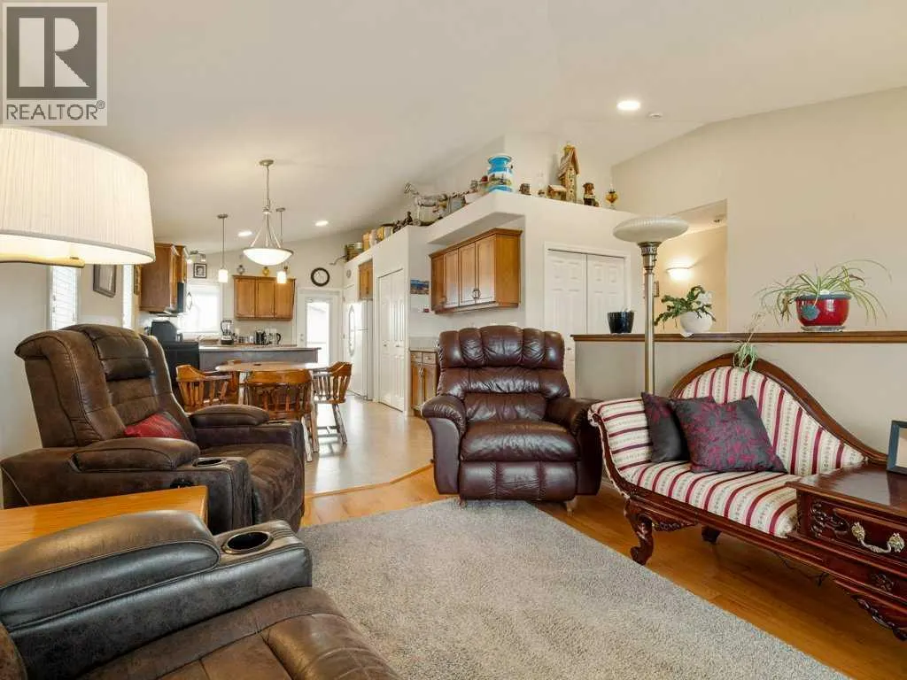 687 Parkside Drive