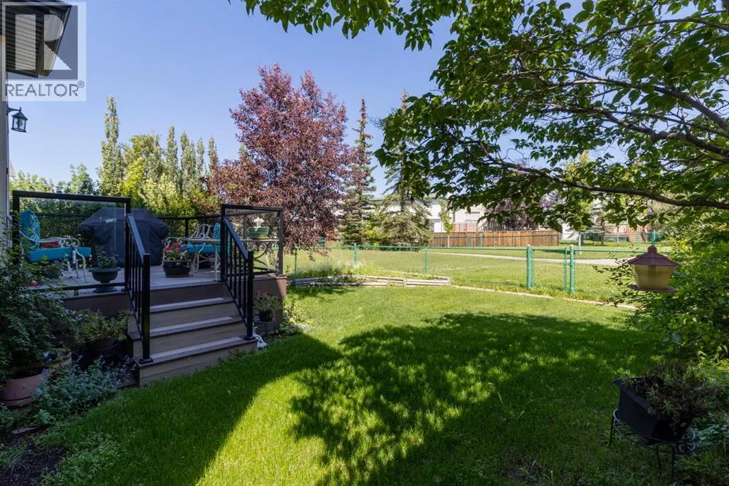 21 Arbour Ridge Park NW