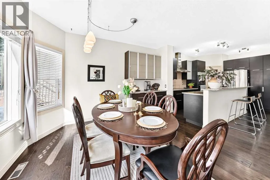 25 Discovery Ridge Hill SW
