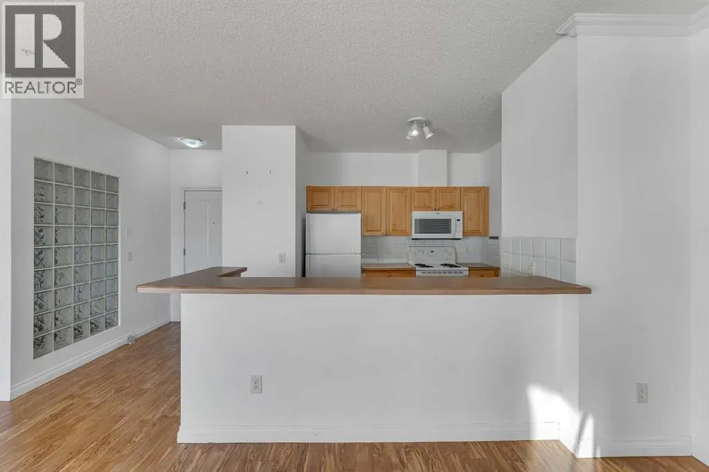 2222, 1010 Arbour Lake Road NW