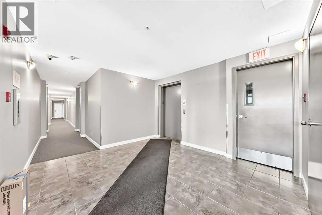 108, 15304 Bannister Road SE
