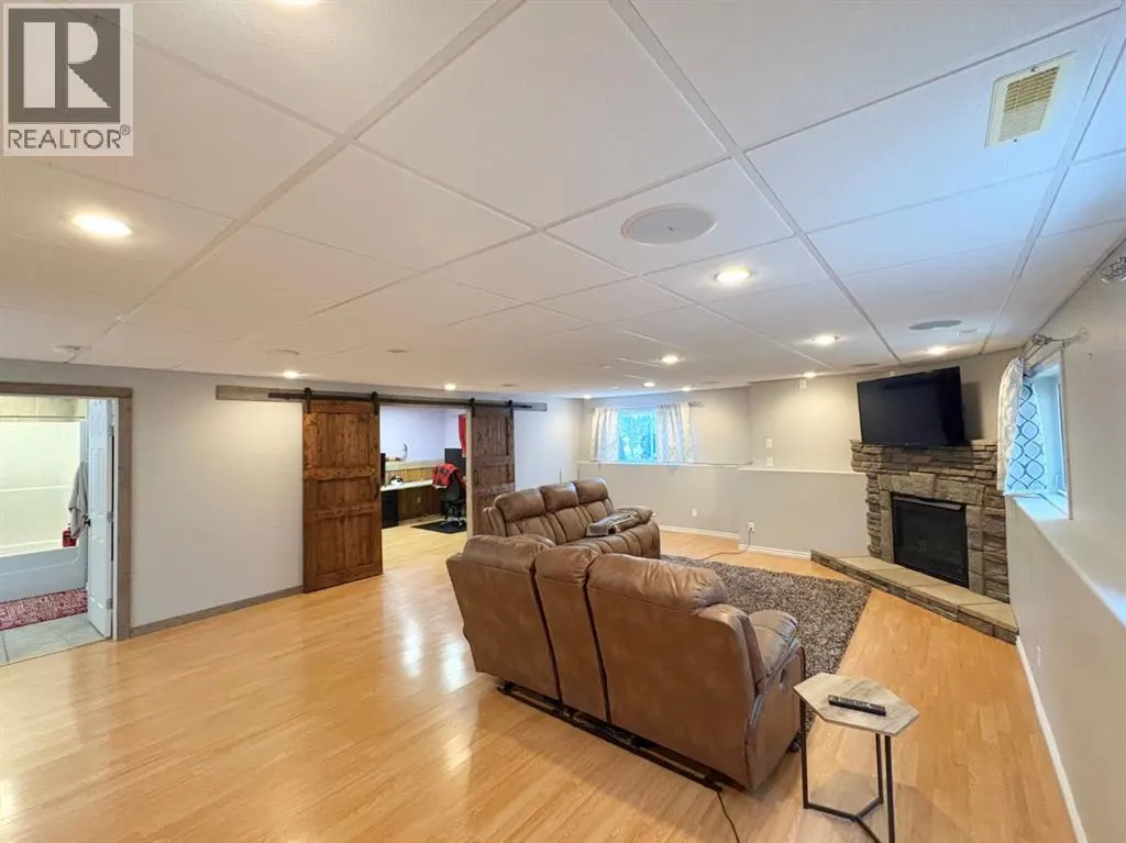 53 Aberdeen Road W