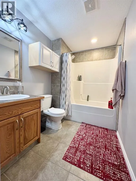 53 Aberdeen Road W