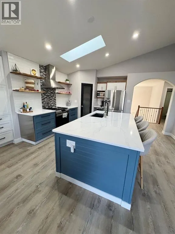 53 Aberdeen Road W