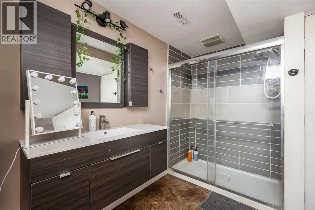 203 Cochrane Crescent