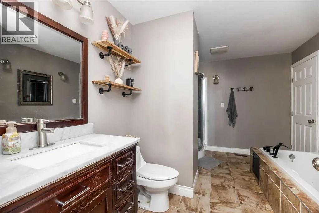 203 Cochrane Crescent