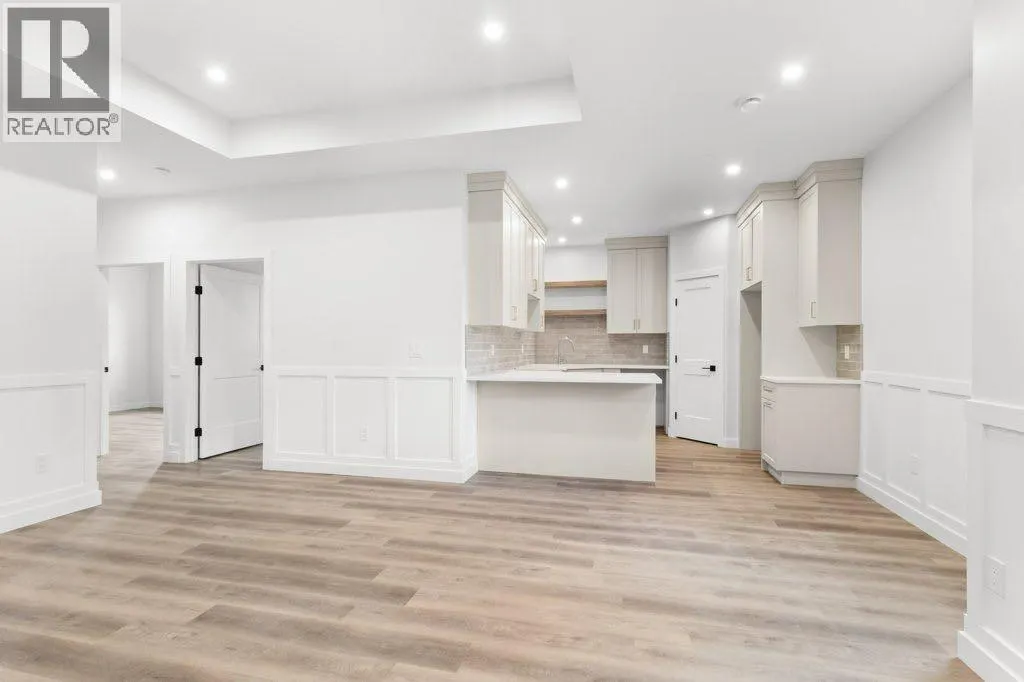 5, 5463 55 Avenue