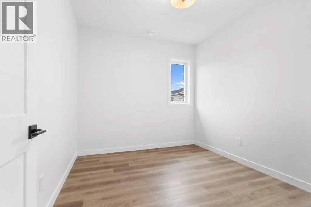5, 5463 55 Avenue