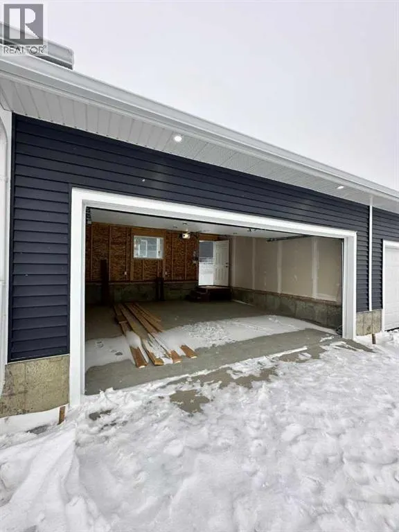 393 Waterford Boulevard