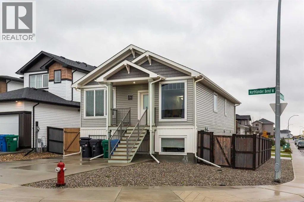 319 Northlander Bend W