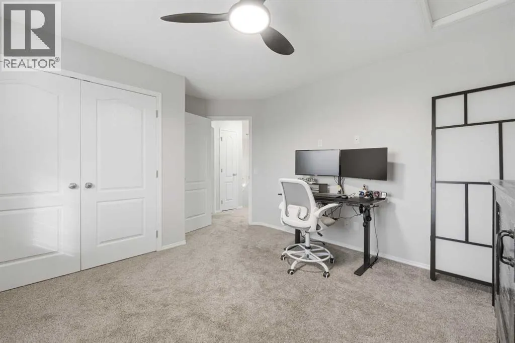 121 Springmere Grove