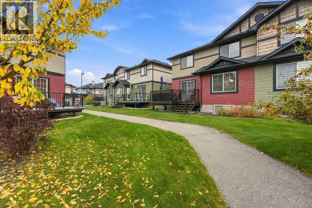 121 Springmere Grove