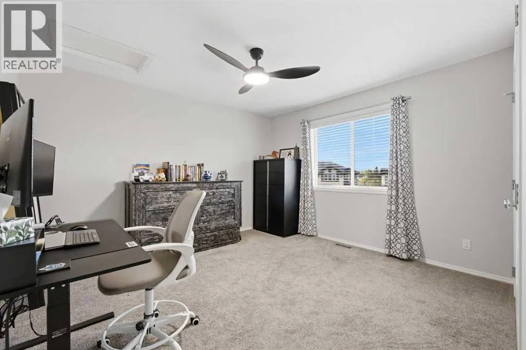 121 Springmere Grove