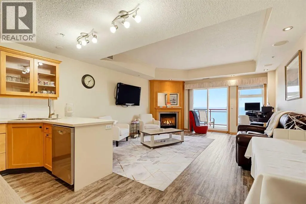 505, 5100 Lakeshore Drive