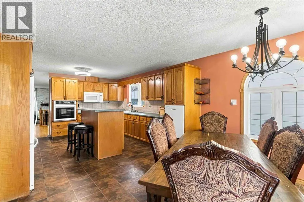 186 Clenell Crescent