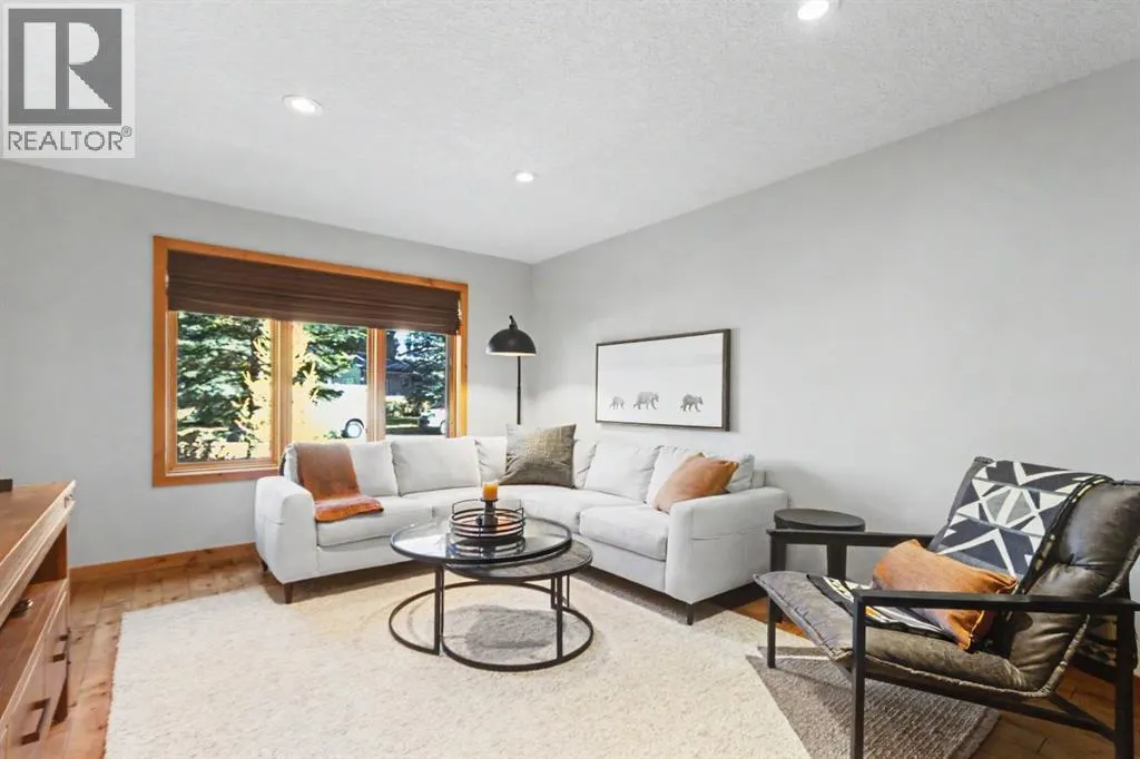 126B Rundle Crescent