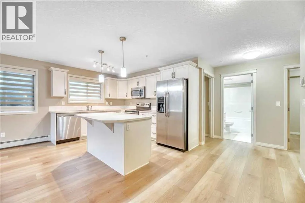 112, 406 Cranberry Park SE