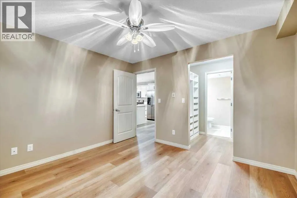 112, 406 Cranberry Park SE