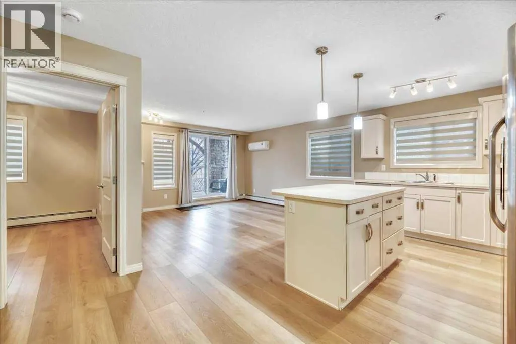 112, 406 Cranberry Park SE