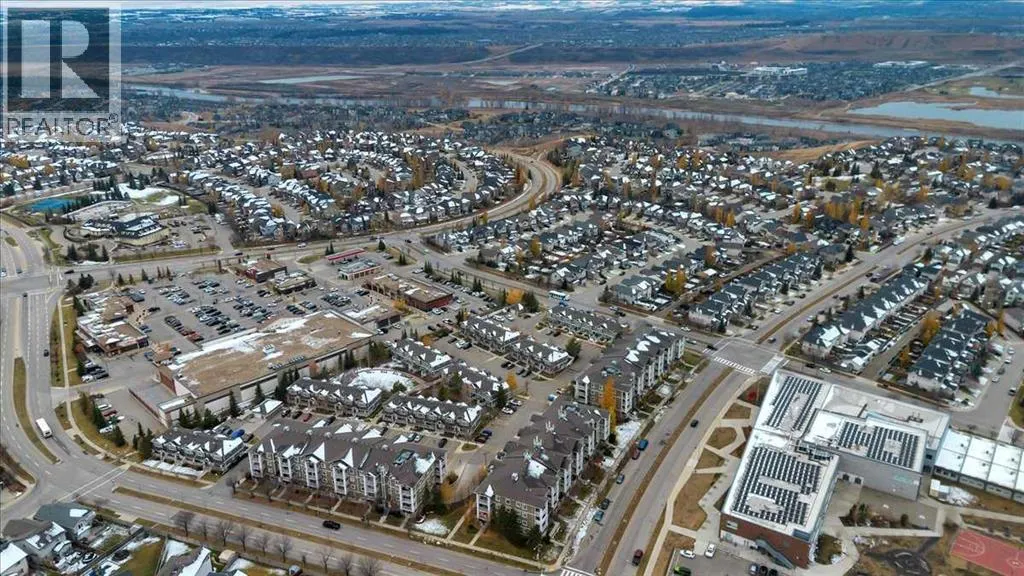 112, 406 Cranberry Park SE