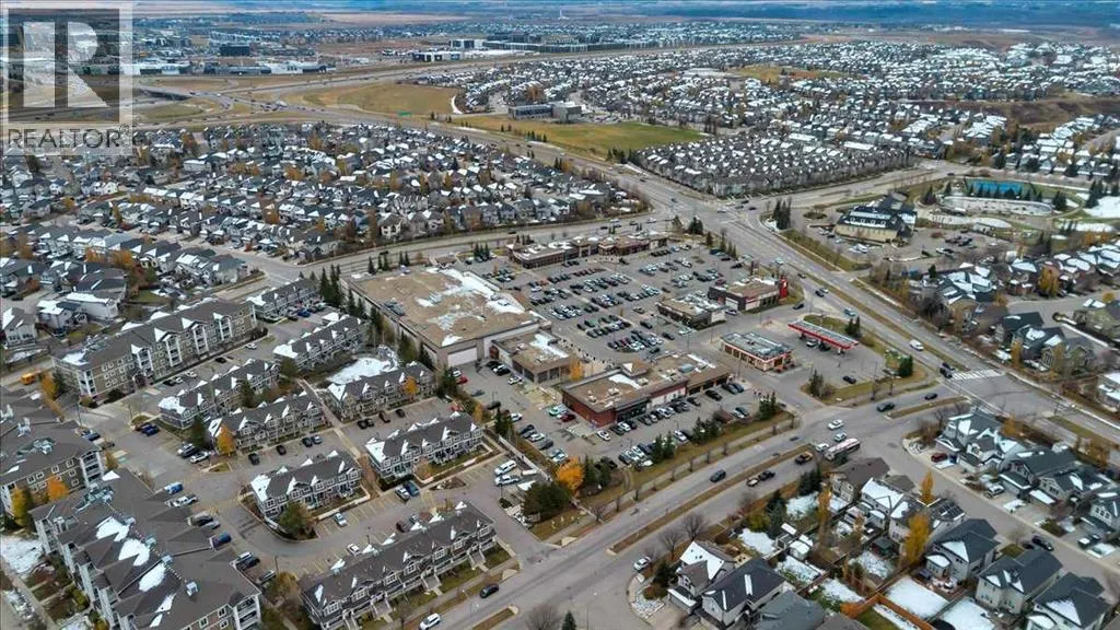 112, 406 Cranberry Park SE