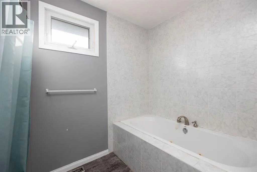 178 Mcconachie Crescent