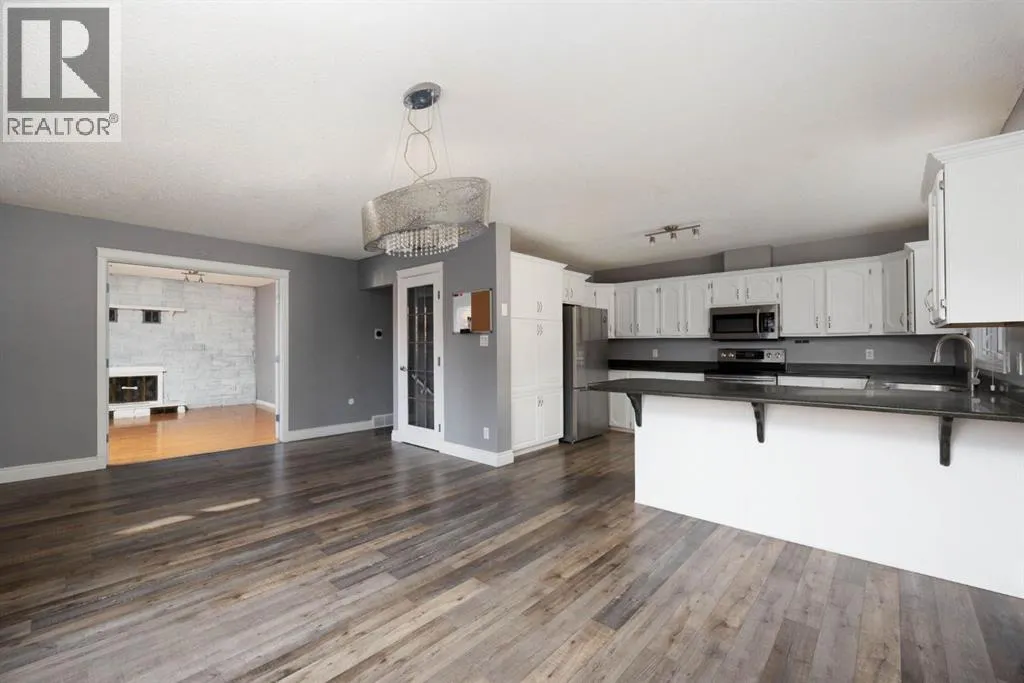 178 Mcconachie Crescent