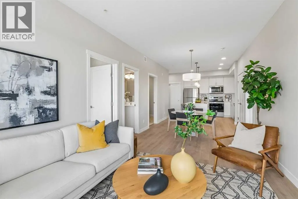 404, 655 Shawnee Square SW