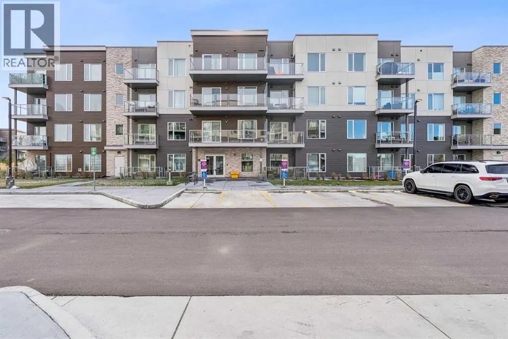 404, 655 Shawnee Square SW