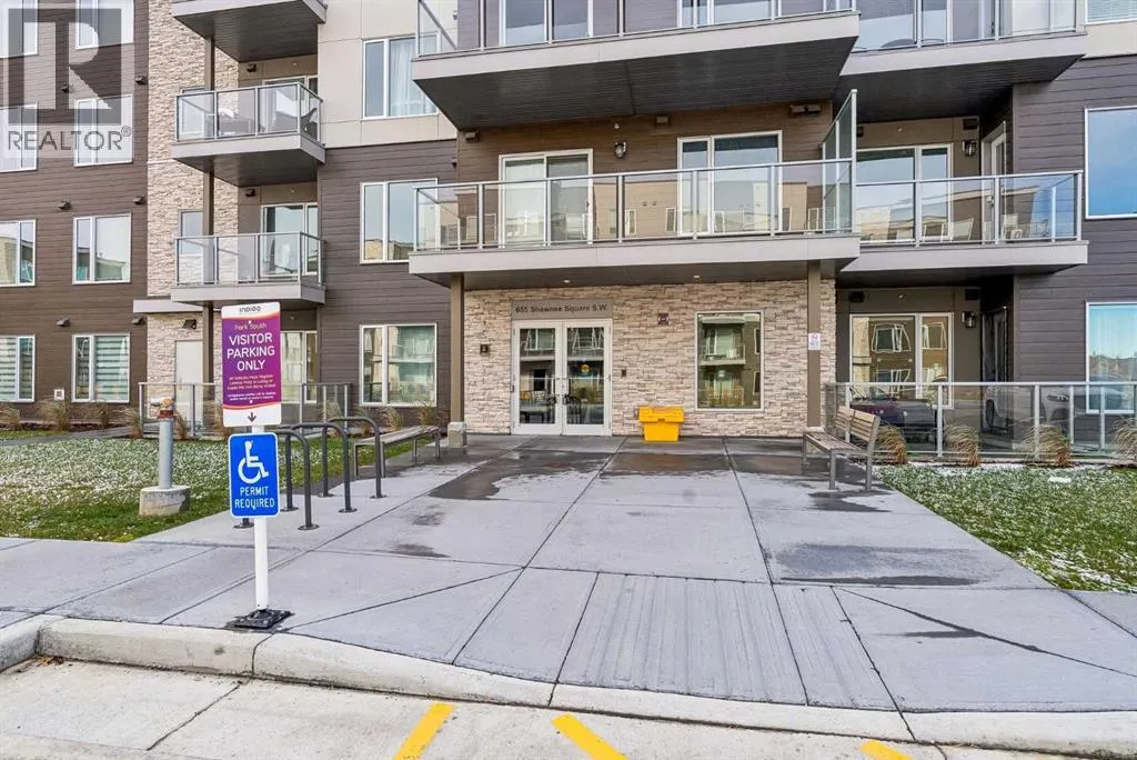 404, 655 Shawnee Square SW
