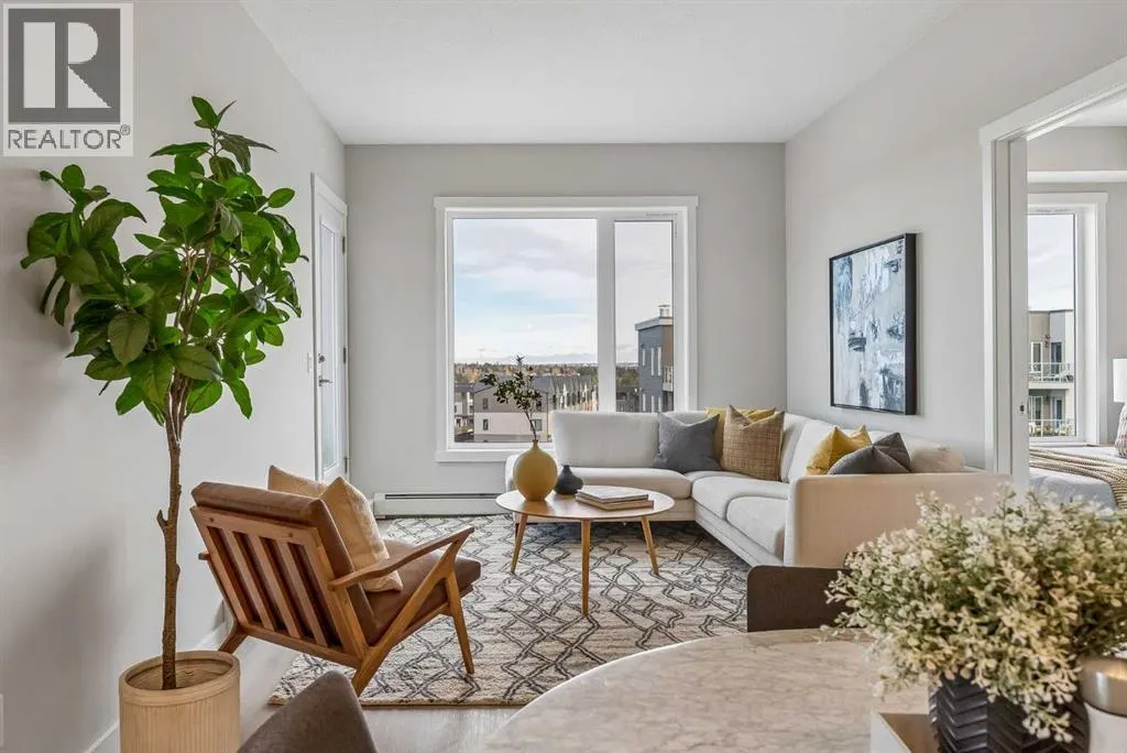 404, 655 Shawnee Square SW