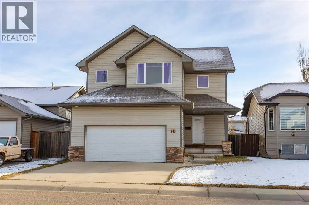 23 Lanterman Close