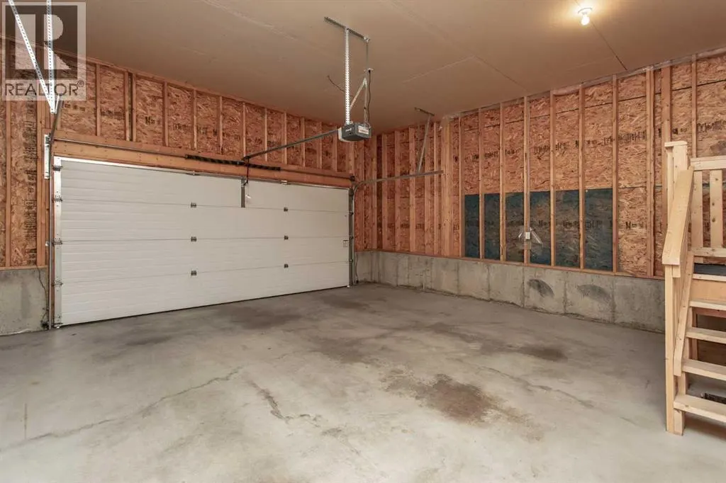 23 Lanterman Close