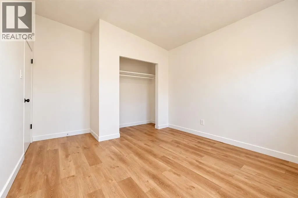 9812 87 Park Avenue