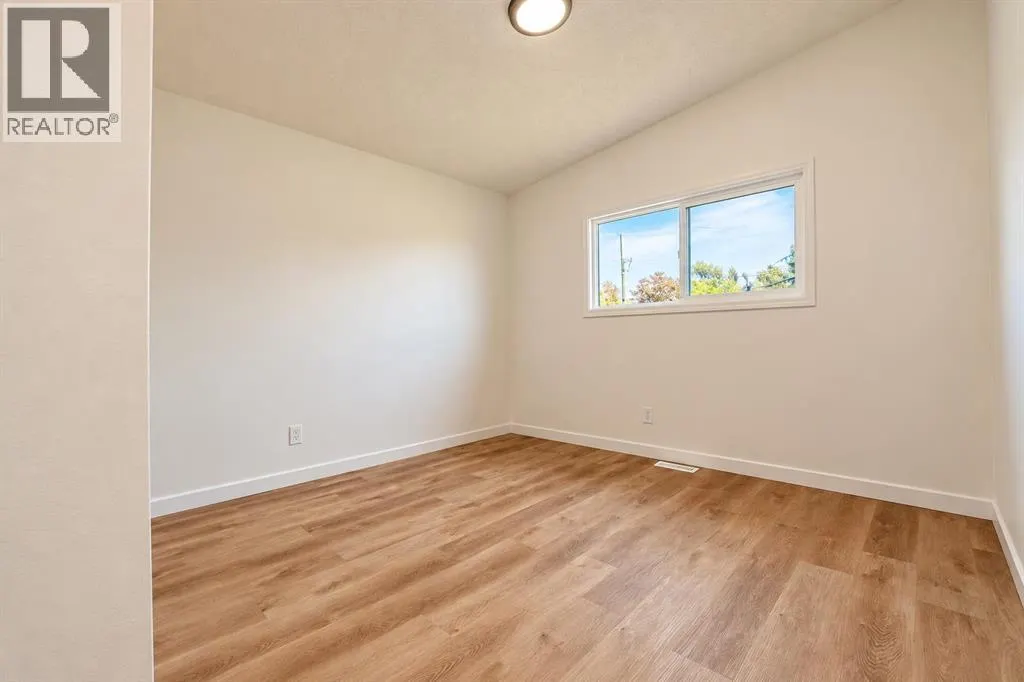 9812 87 Park Avenue